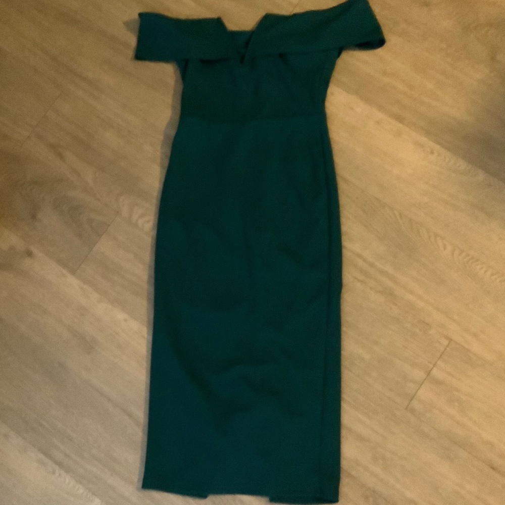 Off the Shoulder Green Dress